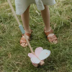 Drewniany Pchacz z motylkiem Little Dutch - Fairy Garden LD7343