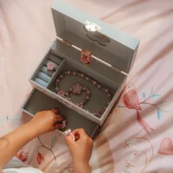 Little Dutch Szkatułka na biżuterię z pozytywką - Sarenka Little Dutch Szkatułka na biżuterię z pozytywką - Sarenka