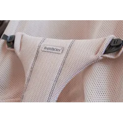 BABYBJORN - leżaczek BLISS MESH - Perłowy Różowy BABYBJORN - leżaczek BLISS MESH - Perłowy Różowy