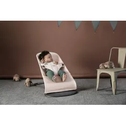 BABYBJORN - leżaczek BLISS MESH - Perłowy Różowy BABYBJORN - leżaczek BLISS MESH - Perłowy Różowy