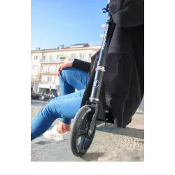 HyperMotion Hulajnoga ROCKSTER 100kg BLACK HyperMotion Hulajnoga ROCKSTER 100kg BLACK